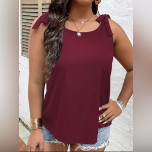 SHEIN Plus Burgundy Knot Shoulder Tank Top